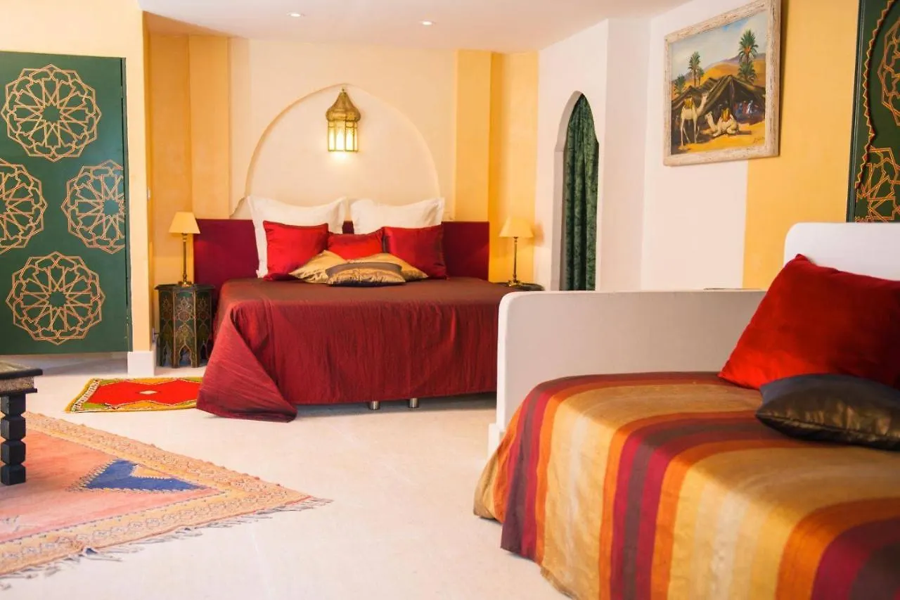 La Villa Majorelle Pertuis 3*,  Γαλλία
