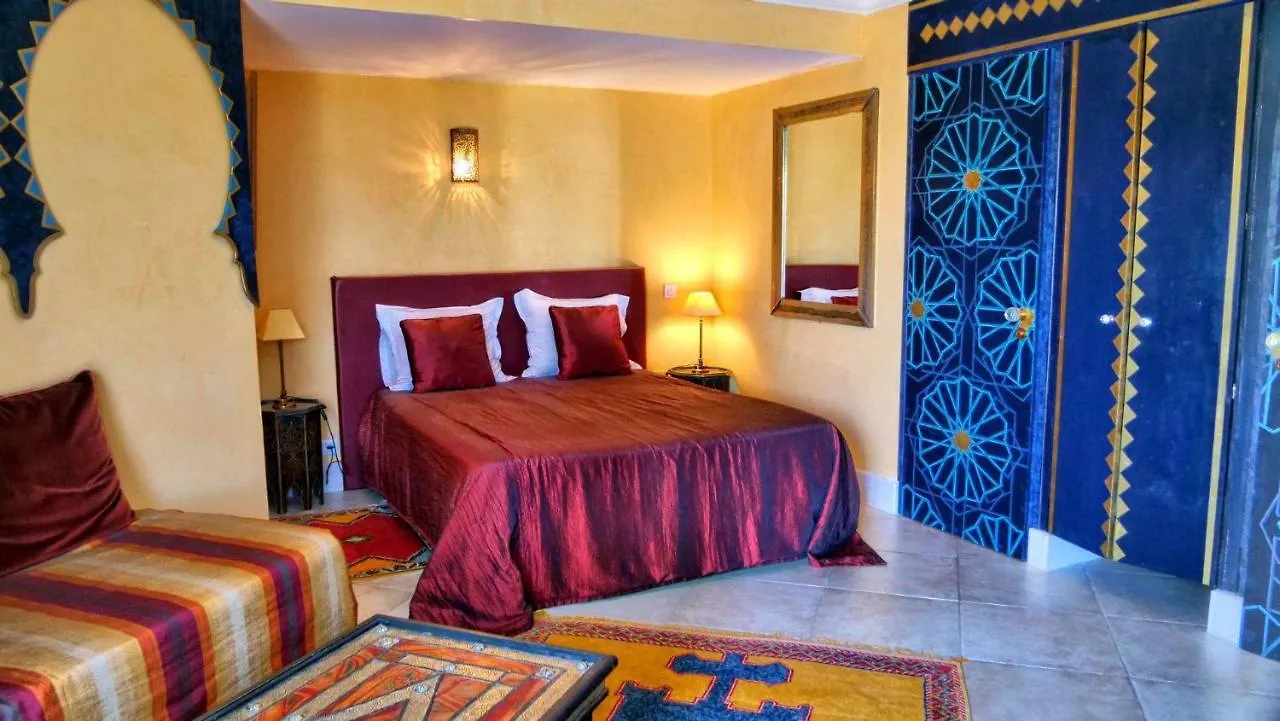 La Villa Majorelle Pertuis 3*,