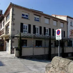 https://la-mezzanine-satillieu.hotels-rhonealpes.com